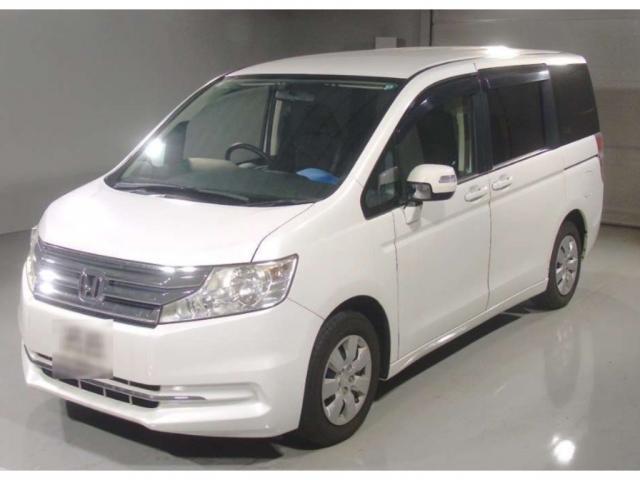 2013 Honda Step Wagon G InterNavi E Selection