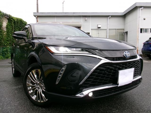 2020 Toyota Harrier Z Leather Package with Toyota Safety Sense!
