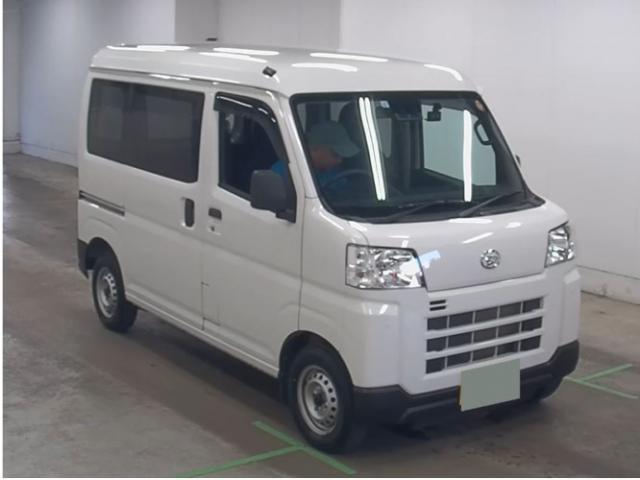 2022 Daihatsu Hijet Cargo Deluxe