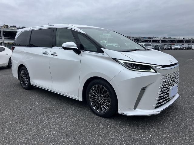 2024 Lexus LM LM500h Version L User Trade-in 4WD Cold Region Spec Moonroof Rear Enter