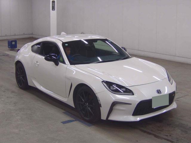 2025 Toyota GR86 RZ