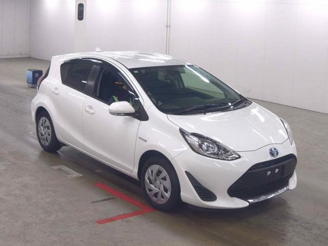 2019 Toyota Aqua S