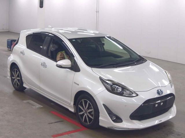 2019 Toyota Aqua S Style Black