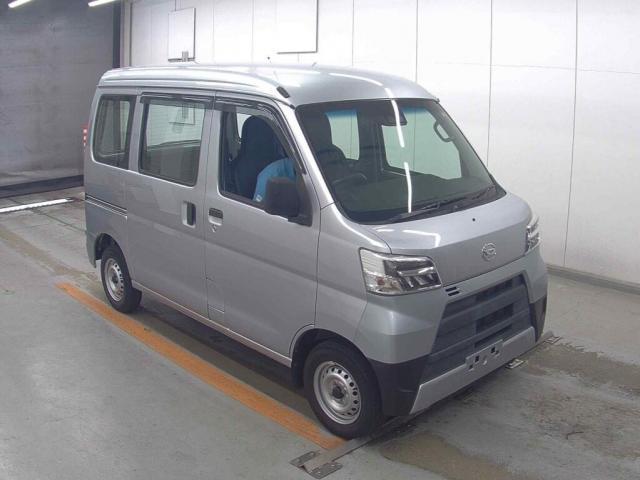 2020 Daihatsu Hijet Cargo Special SA?