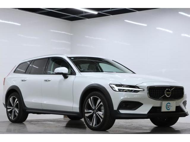2022 Volvo VOLVOV60CrossCountry Cross Country Ultimate B5 AWD