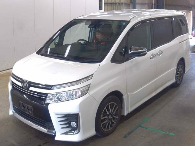 2016 Toyota Voxy ZS Kirameki