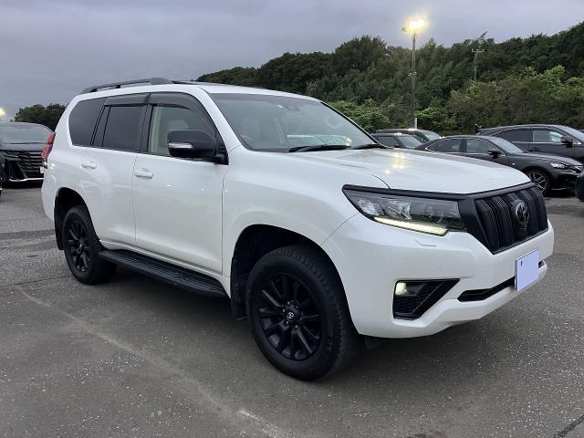 2022 Toyota LandCruiser Prado 5D TX L Package Matte Black Edition 4WD Cold Climate Specification Moonroof Panoramic View