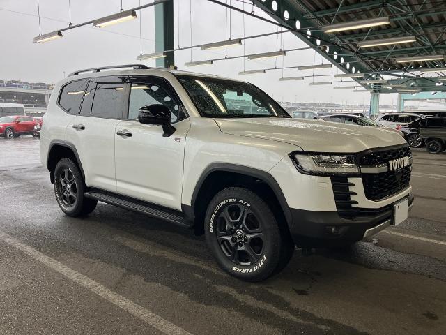 2023 Toyota LandCruiser GR SPORT ★ 4WD ★ Moon Roof ★ JBL ★ Panoramic View M ★ RCC ★ Genuine Aluminum