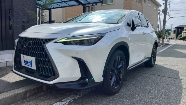 2023 Lexus NX PHEV NX450h+ Version L