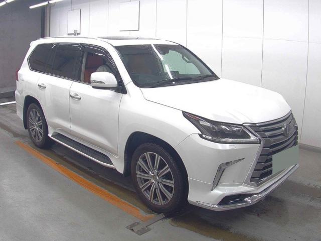 2016 Lexus LX LX570