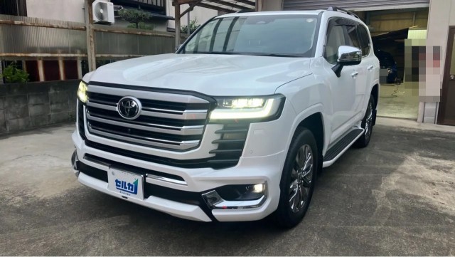 2025 Toyota LandCruiser ZX