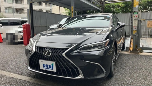2023 Lexus ES ES300h