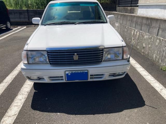 2002 Toyota Crown Sedan Super Deluxe