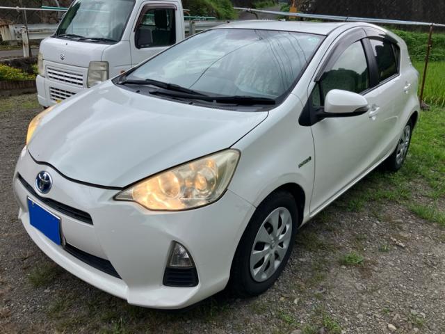 2013 Toyota Aqua S