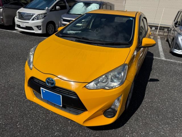 2016 Toyota Aqua G Black Soft Leather Selection