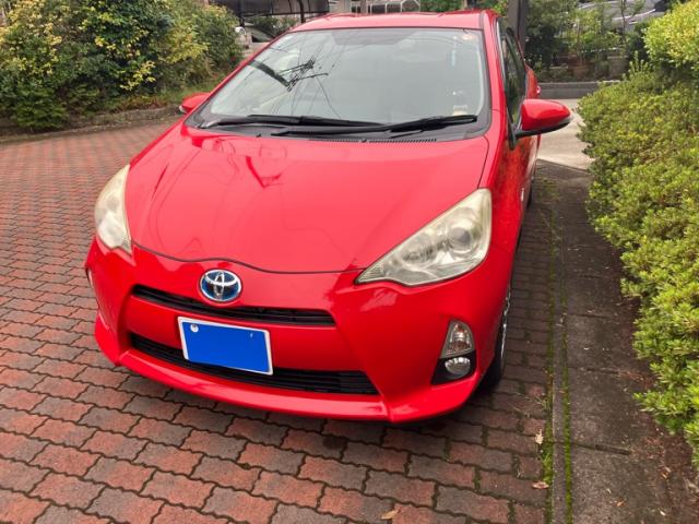2012 Toyota Aqua S