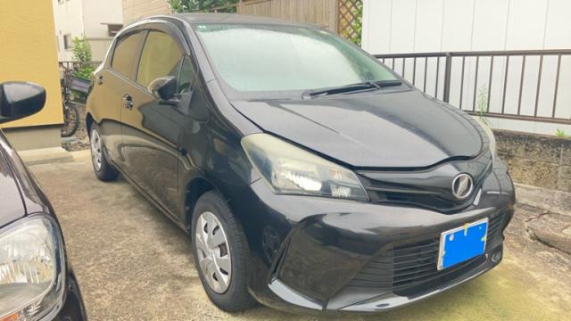 2015 Toyota VITZ F