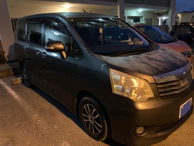 2011 Toyota Noah Special Edition X Smart Edition