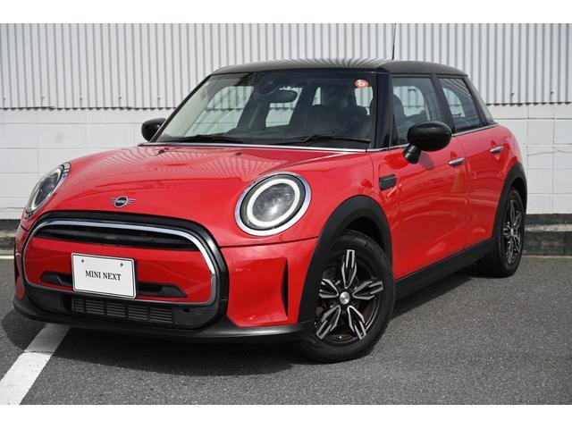 2021 MINI 5HB Cooper Classic Trim