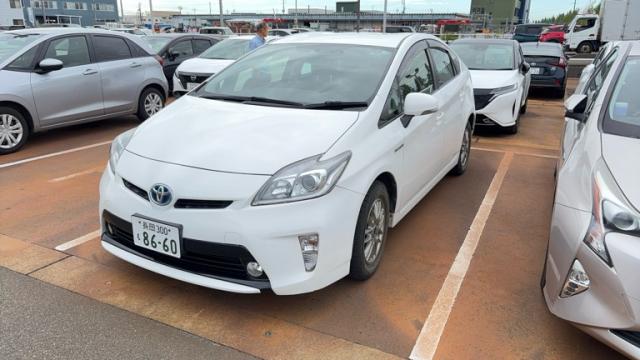 2014 Toyota Prius S