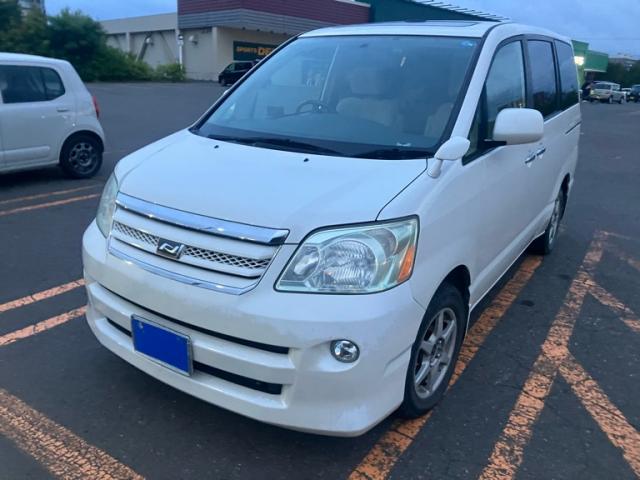 2006 Toyota Noah Special X Limited