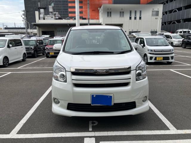 2007 Toyota Noah S