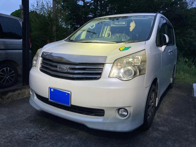 2012 Toyota Noah Special X_G Edition