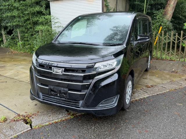 2018 Toyota Noah X