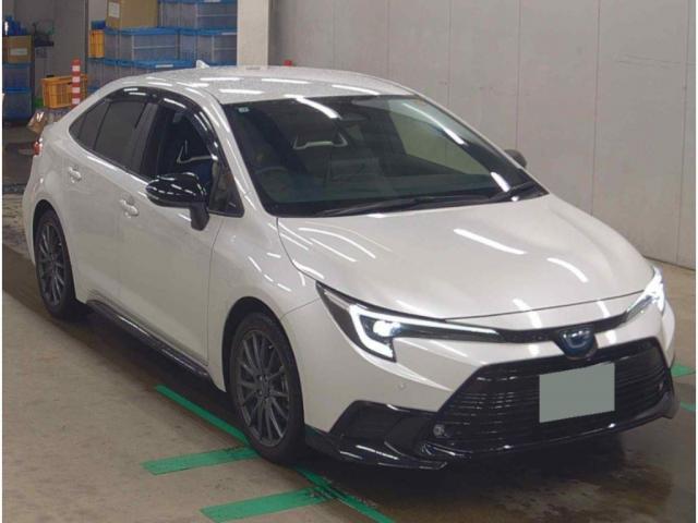 2025 Toyota Corolla Sedan Hybrid Active Sports
