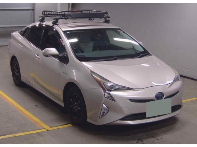 2016 Toyota Prius S