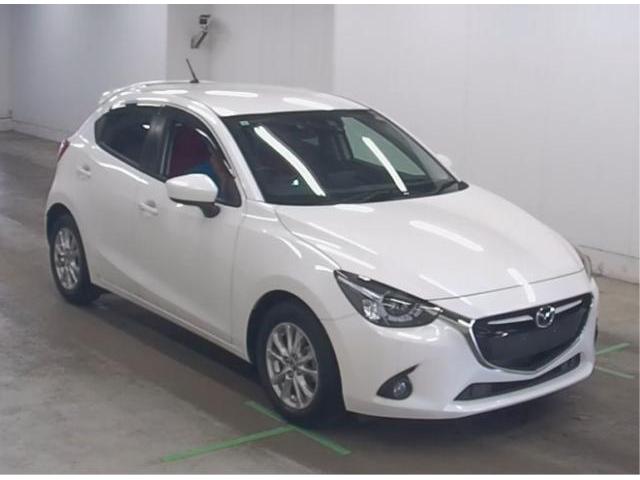 2015 Mazda Demio 13S Mid-Century