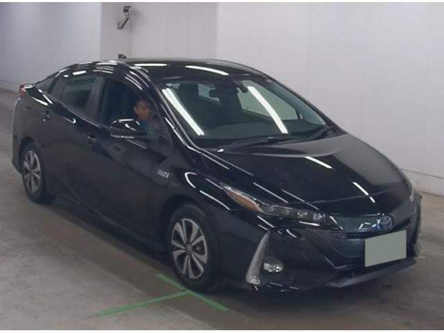 2020 Toyota Prius PHEV S Safety Package