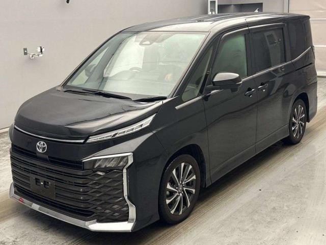 2023 Toyota Voxy S-Z