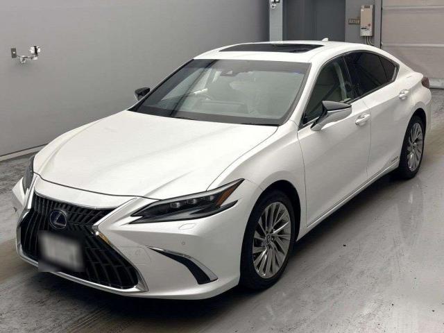 2022 Lexus ES ES300h Version L