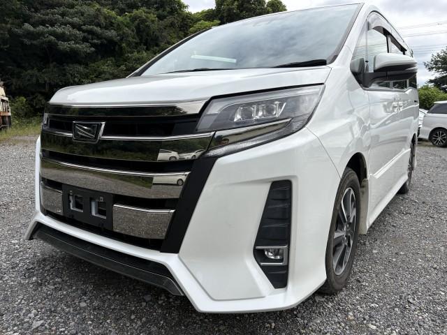 2017 Toyota Noah Si