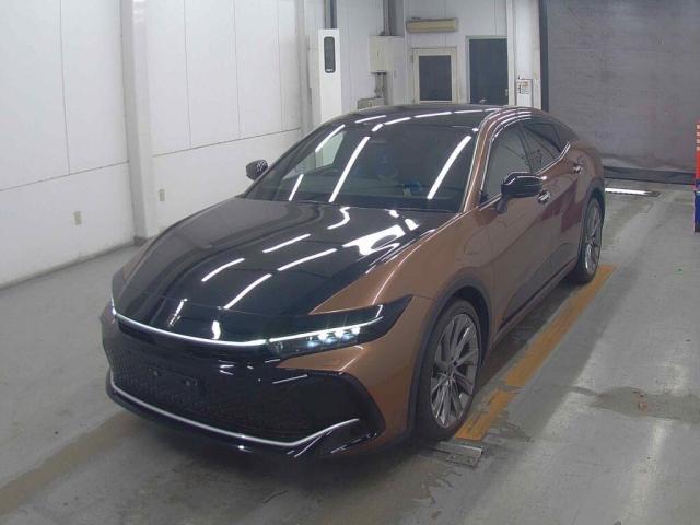 2022 Toyota Crown Crossover G Advanced Leather Package