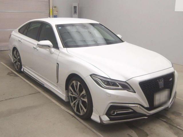 2021 Toyota Crown Hybrid RS Advance