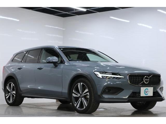 2022 Volvo VOLVOV60CrossCountry Cross Country Ultimate B5 AWD