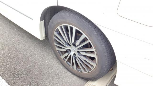 2020 Nissan Elgrand Highway Star S