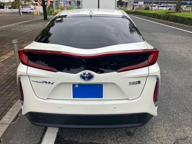 2017 Toyota Prius PHEV A Premium