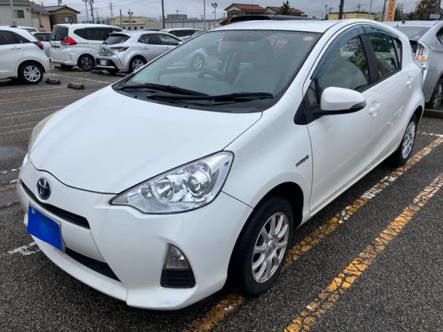 2014 Toyota Aqua L