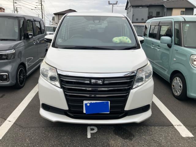2017 Toyota Noah X