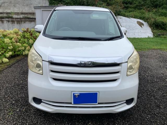 2009 Toyota Noah Special Edition X Smart Edition
