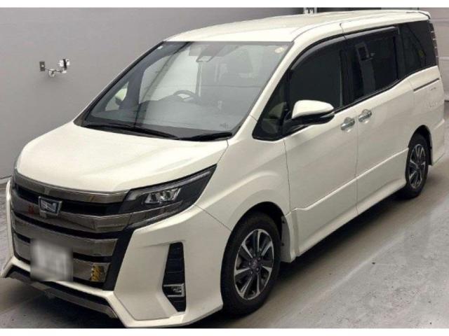 2018 Toyota Noah Si Double Bee