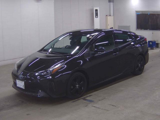 2022 Toyota Prius S Touring Selection Black Edition