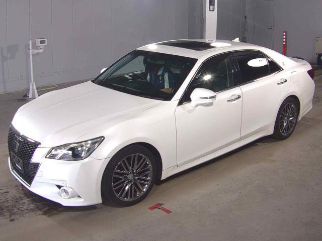 2013 Toyota Crown Athlete S