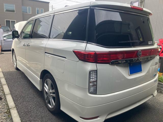 2012 Nissan Elgrand Highway Star