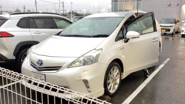 2013 Toyota Prius a S Touring Selection