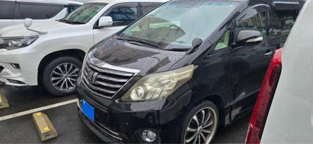 2012 Toyota Alphard 240S C Package