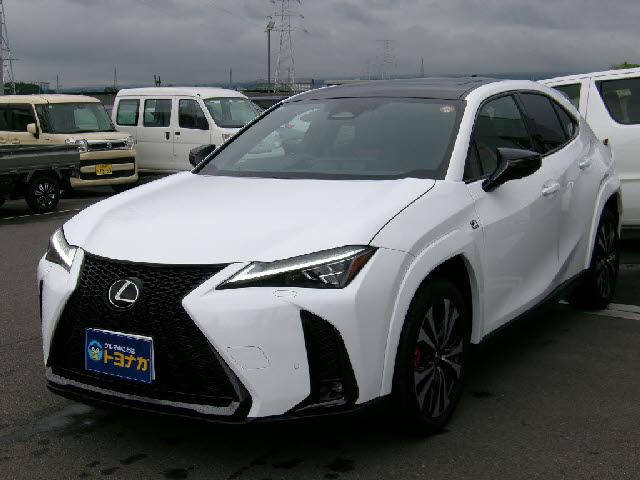 2025 Toyota UX Hybrid Lexus UX 300h F Sport Emotional Explorer Rental